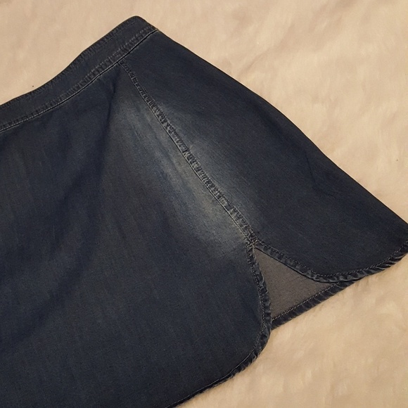 Mebon - Micro Mini Blue Jean Faded MiSkirt - Picture 4 of 5